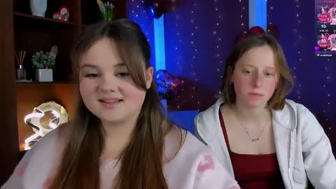 candy flossie1 online show from February 9, 2026, 8:02 pm