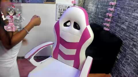 candy_kiss__ online show from January 12, 2026, 9:31 pm