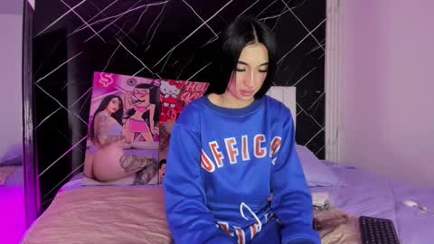 Snapshot of candy_leila3 chatting on October 10, 2025, 4:11 am Leila online show from October 10, 2025, 4:11 am