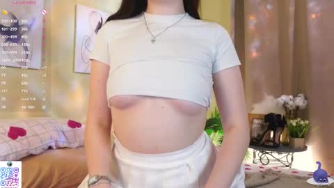 Leya online show from February 19, 2026, 5:58 am