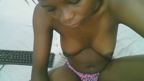 Snapshot of candy_lisah chatting on April 30, 2026, 10:25 pm Lisa online show from April 30, 2026, 10:25 pm