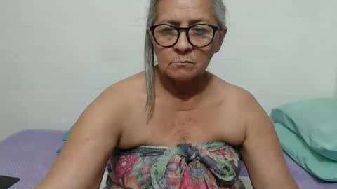 candy online show from September 22, 2025, 10:56 pm