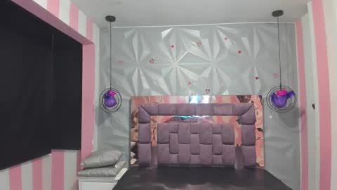 Ania online show from March 12, 2025, 11:09 am