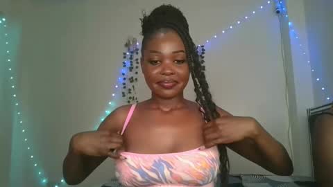 Snapshot of candy_pop1 chatting on September 28, 2025, 5:40 pm CANDY online show from September 28, 2025, 5:40 pm