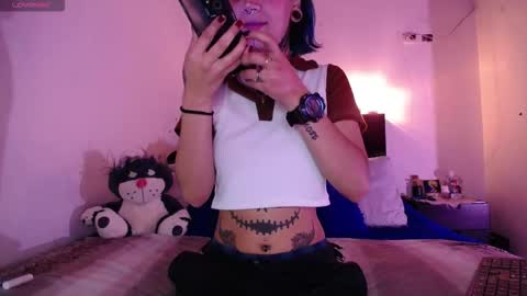 Snapshot of candy_scarce16 chatting on November 7, 2025, 2:44 am Sharon online show from November 7, 2025, 2:44 am