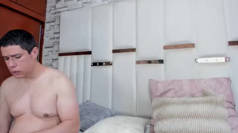 Snapshot of candyandsteven chatting on March 6, 2026, 4:09 am candyandsteven online show from March 6, 2026, 4:09 am