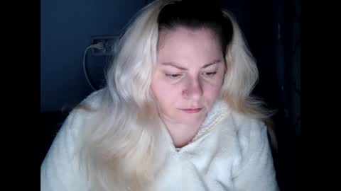 Laura online show from October 7, 2025, 12:13 pm