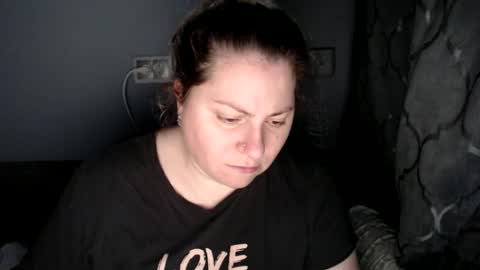 Laura online show from October 17, 2025, 2:08 pm