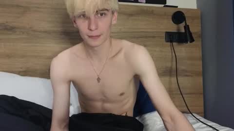 Chris online show from September 16, 2025, 2:18 pm