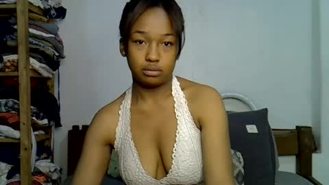 Snapshot of candyh0 chatting on July 8, 2026, 5:01 am candyh0 online show from July 8, 2026, 5:01 am