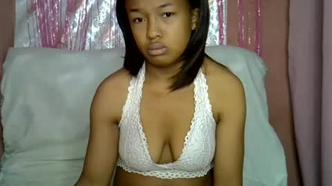 Snapshot of candyh0 chatting on July 13, 2026, 5:43 am candyh0 online show from July 13, 2026, 5:43 am