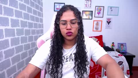 Karen online show from January 8, 2025, 6:20 pm