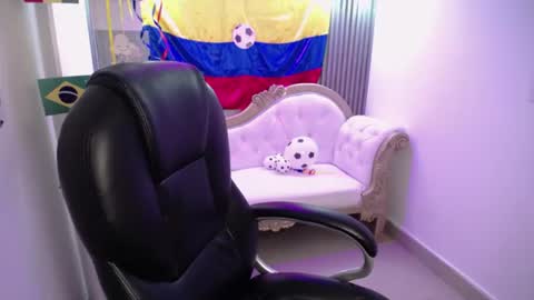 candy online show from July 15, 2026, 3:23 am