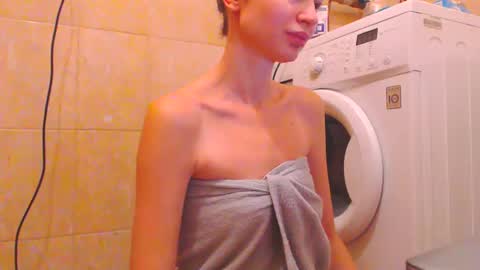 CANDYJESx online show from December 13, 2024, 11:23 am