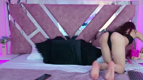 candyluxury_ online show from March 29, 2026, 12:16 pm