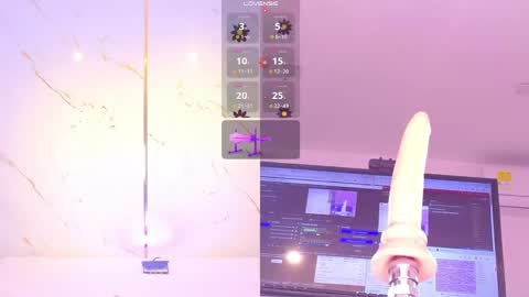 Candy online show from April 17, 2026, 4:48 am