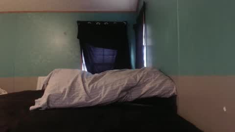 Snapshot of candyshop2024 chatting on September 15, 2025, 12:38 pm candyshop2024 online show from September 15, 2025, 12:38 pm