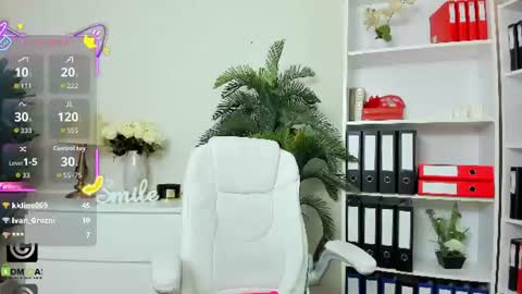 Snapshot of candywesst chatting on July 7, 2026, 6:47 am Candy My pleasure its in your hands online show from July 7, 2026, 6:47 am