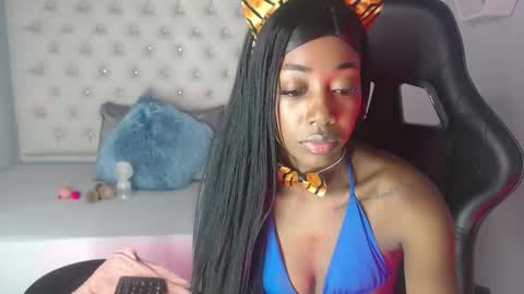 Snapshot of candyy_ebony chatting on October 29, 2025, 5:10 am Candy Ebony online show from October 29, 2025, 5:10 am