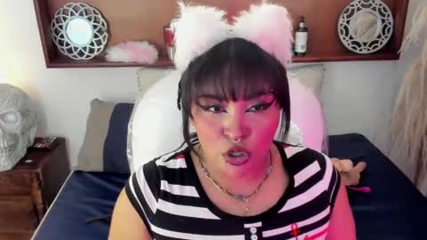 Hanna online show from April 19, 2026, 12:22 am