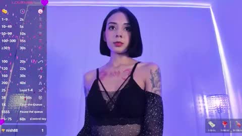 U Sweet Candy Love  online show from September 20, 2025, 4:35 am