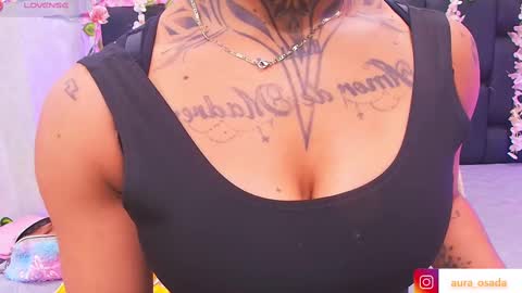 Aura  online show from October 2, 2025, 12:01 pm