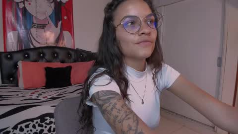 canela online show from September 22, 2025, 7:27 pm