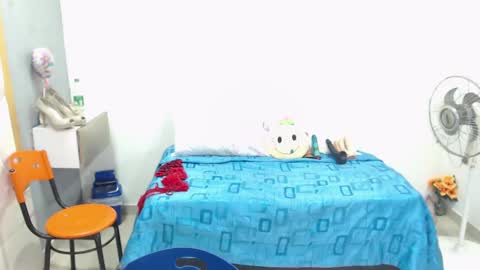 Canela online show from December 31, 2024, 2:47 pm