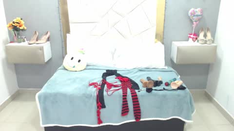 Canela online show from February 6, 2025, 5:30 pm