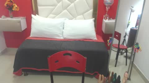 Canela online show from October 16, 2025, 3:46 pm