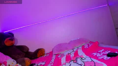 Onika   instagram   canndy888  online show from February 1, 2025, 9:51 pm