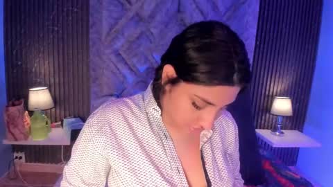 GABRIELA LOPEZ online show from March 7, 2025, 4:24 am