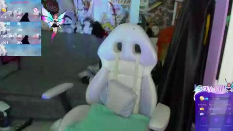 Snapshot of canndy_new chatting on February 8, 2025, 6:43 am Canndyy Daniela online show from February 8, 2025, 6:43 am