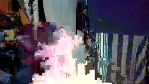 canoelicker69 online show from October 18, 2025, 5:25 pm