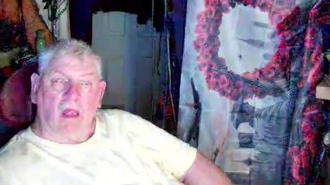 canoelicker69 online show from April 23, 2026, 7:05 pm