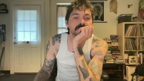 cantleavethehouse online show from December 26, 2024, 4:25 pm