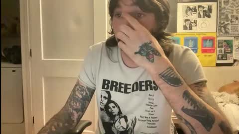 cantleavethehouse online show from January 6, 2026, 5:33 am