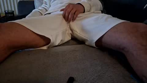 capoo24 online show from February 9, 2025, 11:15 pm