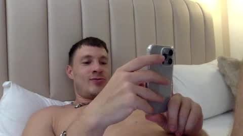 Snapshot of capt_oliver chatting on December 25, 2024, 6:52 pm follow my twitter online show from December 25, 2024, 6:52 pm