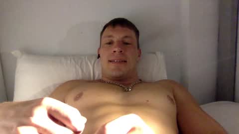 Snapshot of capt_oliver chatting on January 21, 2025, 5:41 pm follow my twitter online show from January 21, 2025, 5:41 pm