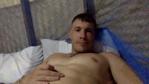 Snapshot of capt_oliver chatting on January 24, 2025, 6:04 pm follow my twitter online show from January 24, 2025, 6:04 pm