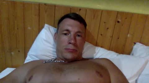 Snapshot of capt_oliver chatting on February 4, 2025, 5:34 pm follow my twitter online show from February 4, 2025, 5:34 pm