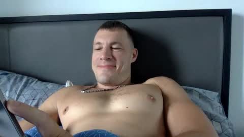 Snapshot of capt_oliver chatting on March 11, 2025, 5:38 am follow my twitter online show from March 11, 2025, 5:38 am