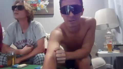 captain_chris8 online show from October 9, 2025, 12:52 am