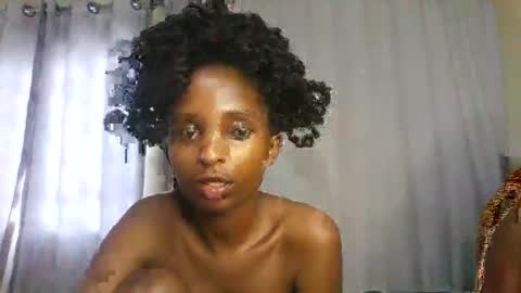 Snapshot of carababey chatting on March 30, 2026, 8:37 am carababey online show from March 30, 2026, 8:37 am