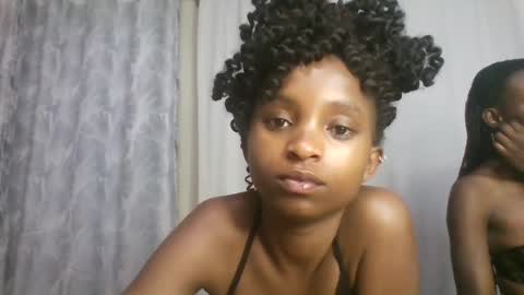 Snapshot of carababey chatting on April 4, 2026, 12:42 am carababey online show from April 4, 2026, 12:42 am