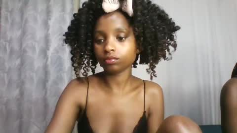 Snapshot of carababey chatting on April 14, 2026, 12:49 am carababey online show from April 14, 2026, 12:49 am