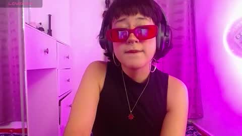 Amy online show from October 12, 2025, 3:38 am