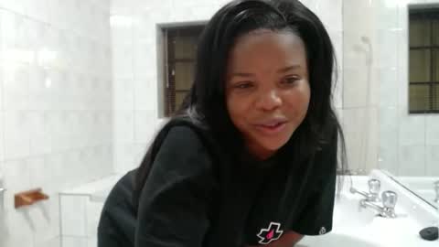 fifi online show from May 27, 2026, 7:22 pm