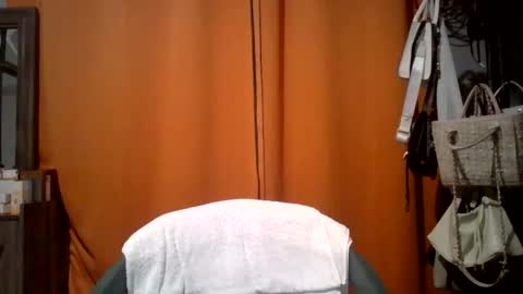 candylious81 online show from June 9, 2026, 4:40 pm
